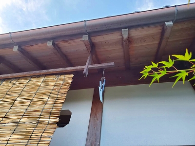 【京都宇治・宝善院】天然石の風鈴です。澄んだ綺麗な音が鳴ります。