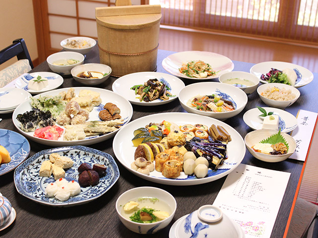 普茶料理の菜単　普茶料理全体図