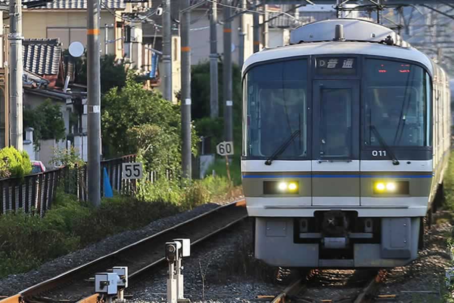 京阪電車黄檗駅